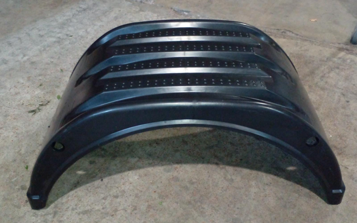 Guardabarro plastico sin soportes (mod.antiguo) semirremolque - Vista 2