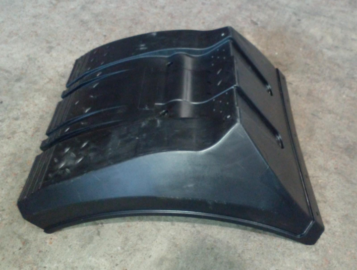 Medio guardabarro plastico trasero (modelo nuevo) izq - Imagen principal