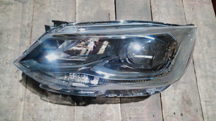 Semioptica manual izq - Imagen principal