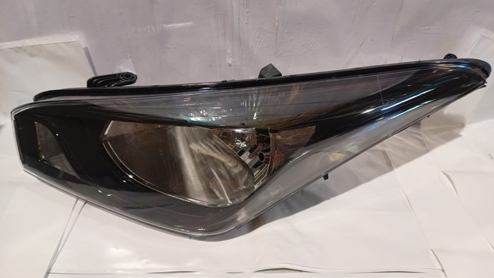 Semioptica negra izq - Imagen principal