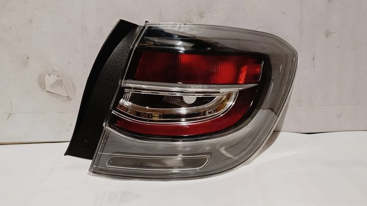 Faro trasero led negro der - Imagen principal