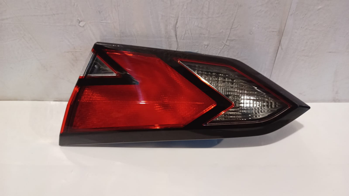 Faro trasero interior der - Imagen principal