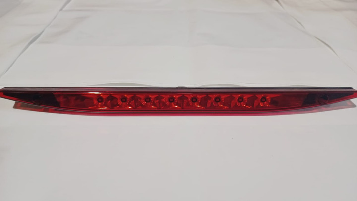 Tercera luz freno i/d - Imagen principal