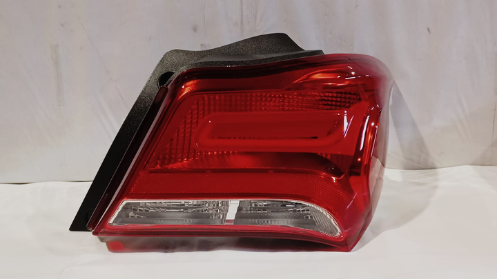 Faro trasero rojo der - Imagen principal
