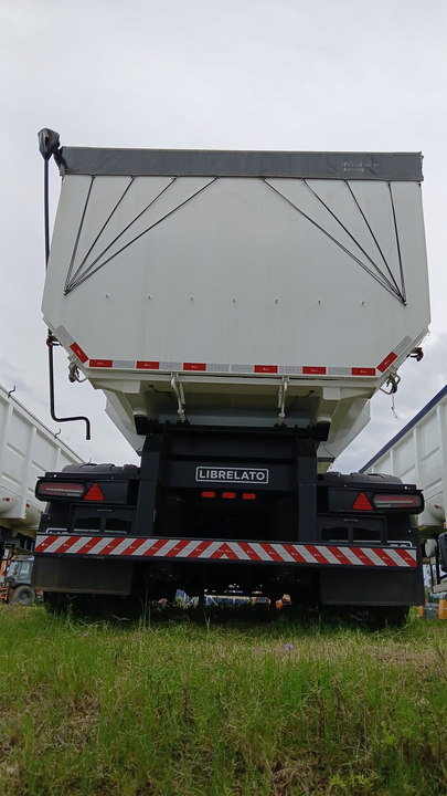 Semi volcadora recta 45m3 11600mm 3e susp.neum ebs-balanza inclin - Vista 4